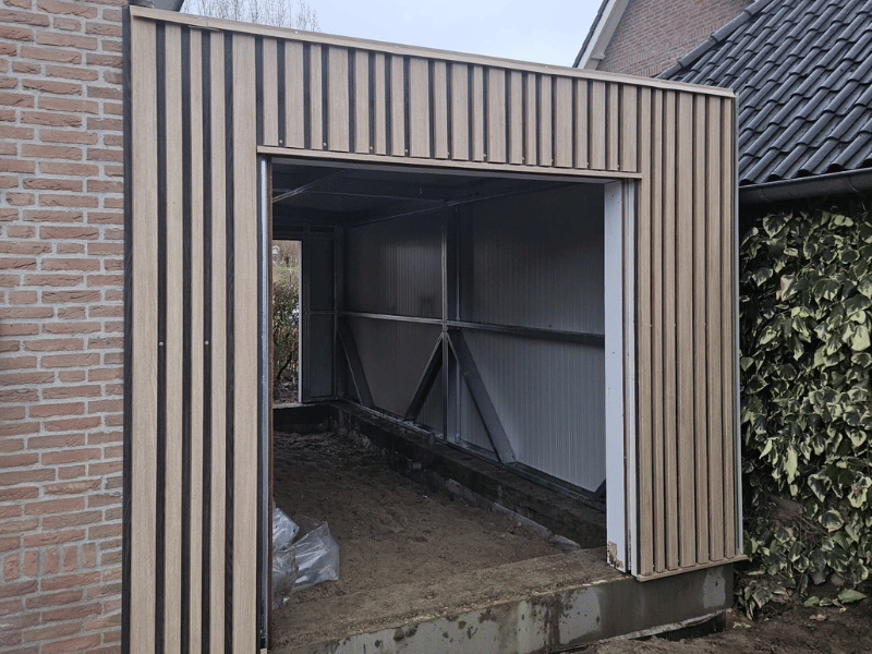 Finish Blokprofiel Milan Shadow garage voorkant plat dak Finish Profile en Finish Building